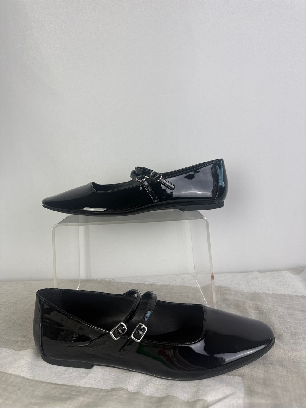 AQUA BLACK PATENT FLAT MARY JANE SHOES